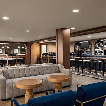 Crowne Plaza Louisville Airport Expo Ctr By Ihg Eksteriør bilde