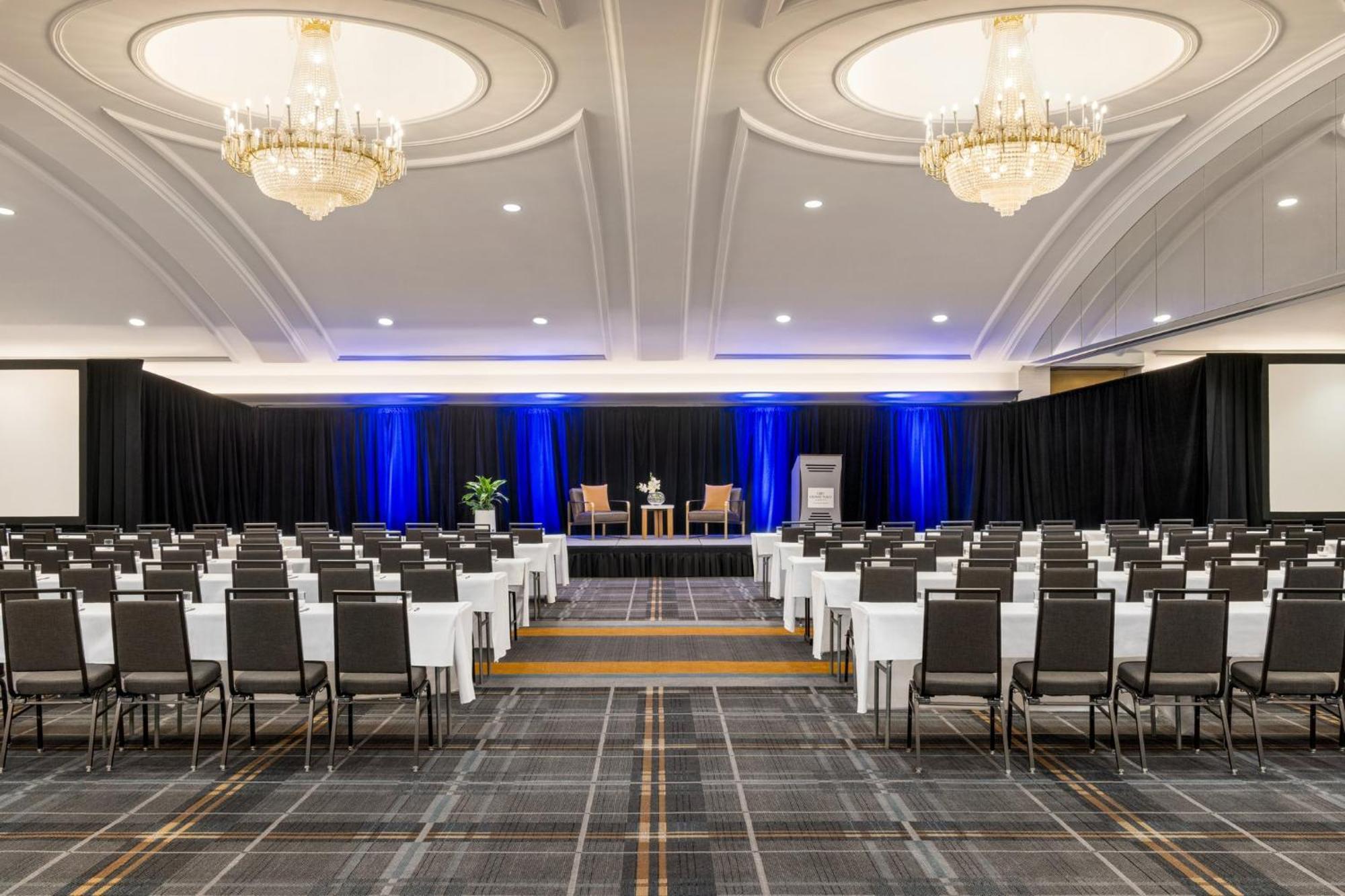 Crowne Plaza Louisville Airport Expo Ctr By Ihg Eksteriør bilde