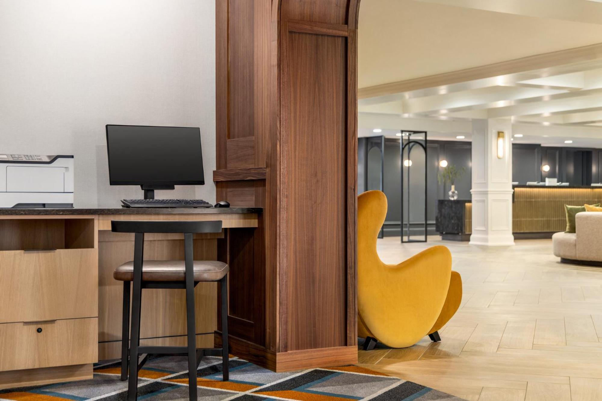 Crowne Plaza Louisville Airport Expo Ctr By Ihg Eksteriør bilde