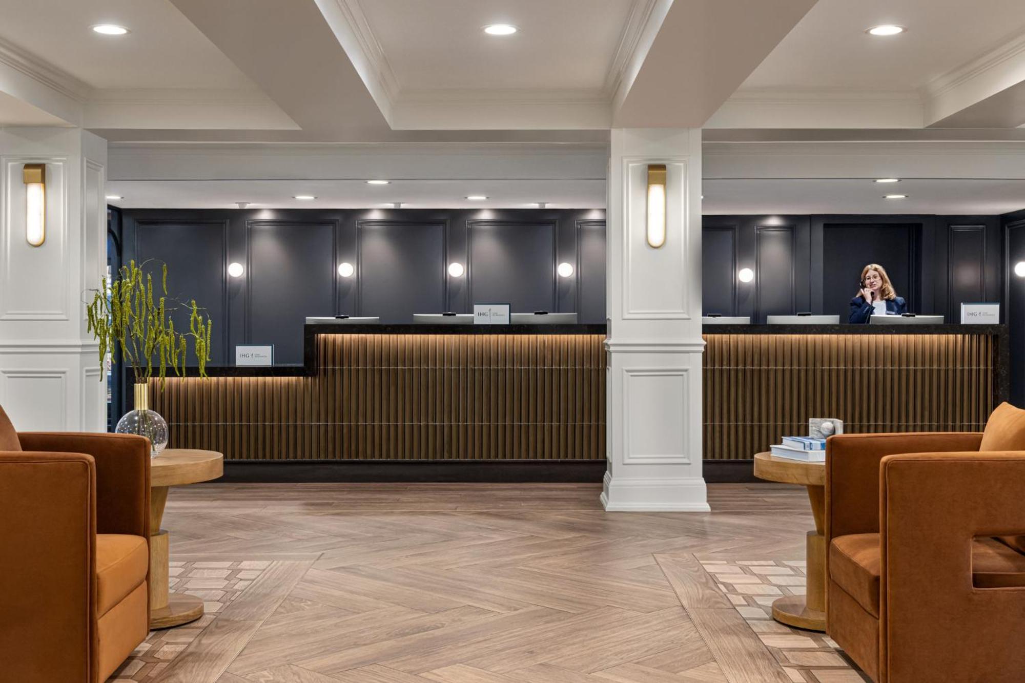 Crowne Plaza Louisville Airport Expo Ctr By Ihg Eksteriør bilde