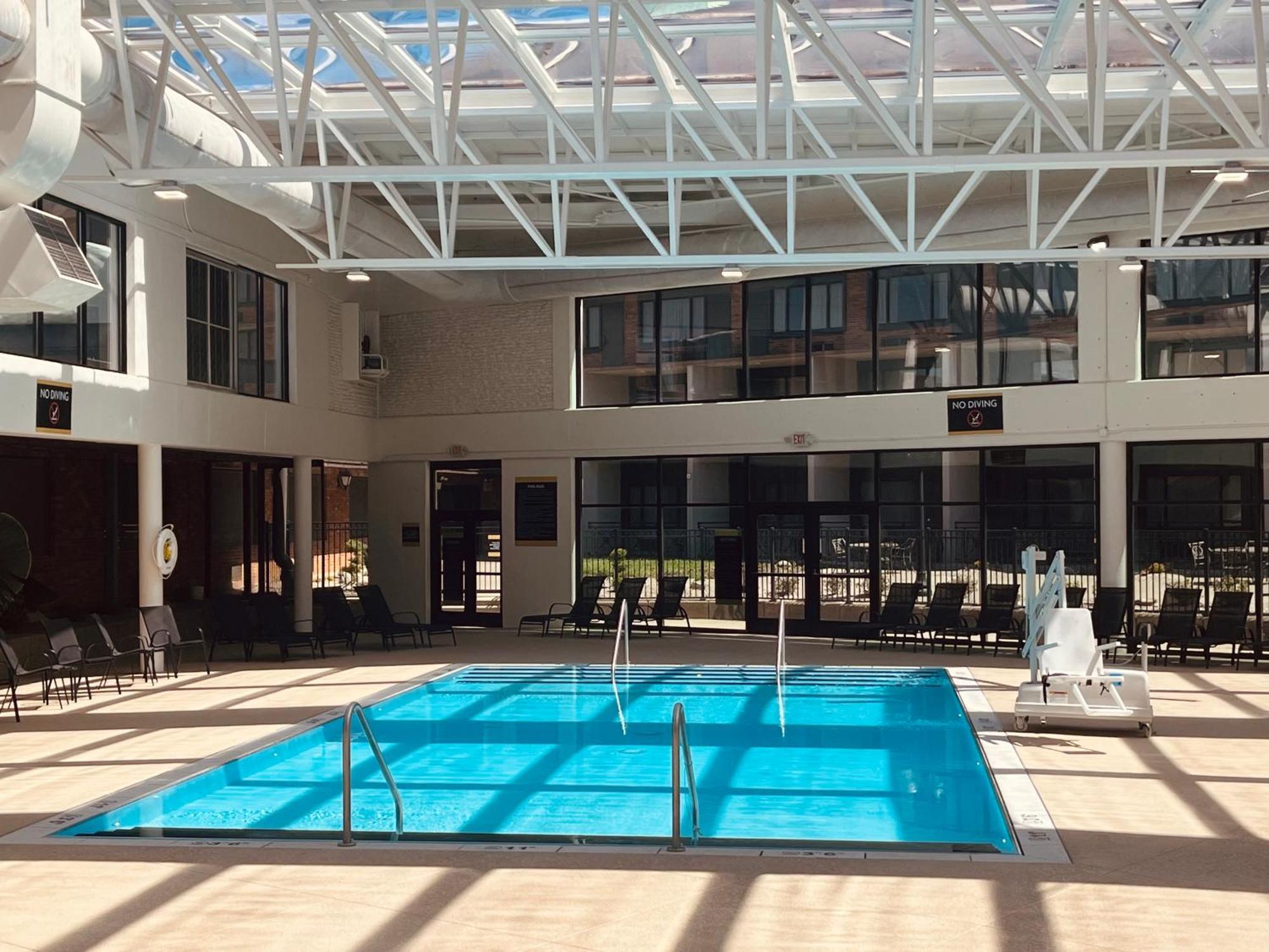 Crowne Plaza Louisville Airport Expo Ctr By Ihg Eksteriør bilde